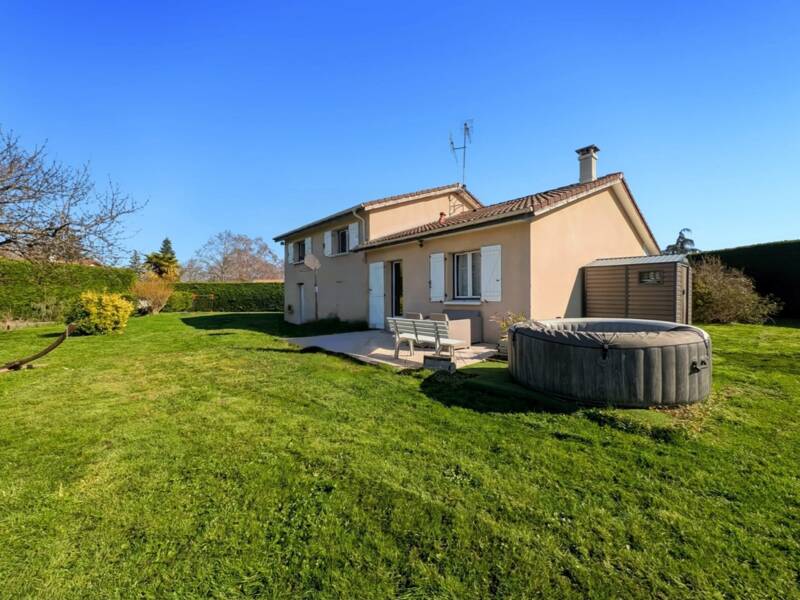 Maison à vendre, 97m², SAINT ETIENNE DES OULLIERES