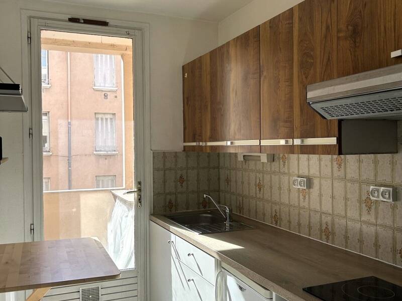 Maison à louer, 41m², LYON 8E