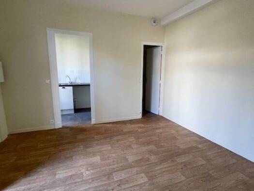 Maison à louer 1 131 € 2 pièces 1 chambre 29 m² Bois de Verrières-Coulée Verte-Parc Heller Antony 92160