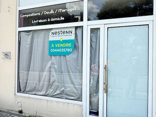 Local d'activités à vendre 76 500 € 38 m² d'espace de stockage Noailles 60430