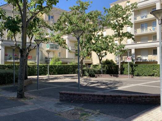 Appartement à louer - Première occupation 702 € 2 pièces 1 chambre 38,9 m² Étage 3/4 Rive de Seine Sud Est Melun 77000