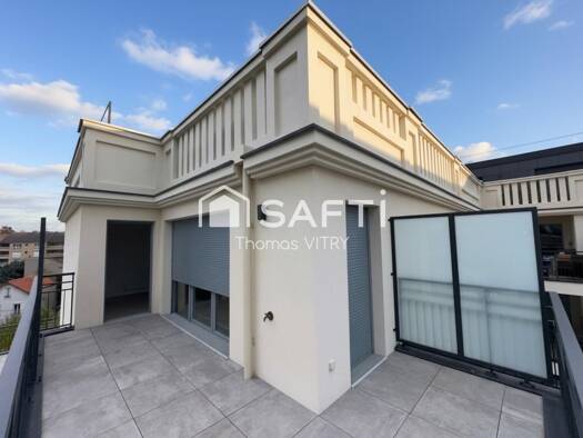 Appartement à vendre 545 000 € 5 pièces 4 chambres 106 m² Étage 4/5 Centre Ville Villemomble 93250