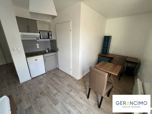 Appartement à louer 490 € 1 pièce 21,8 m² Étage 2/4 Sainte Anne-Faubourg Amiens 80000