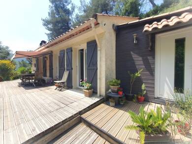 Maison à vendre 417 000 € 4 pièces 3 chambres 110 m² 8 748 m² de terrain Levens 06670