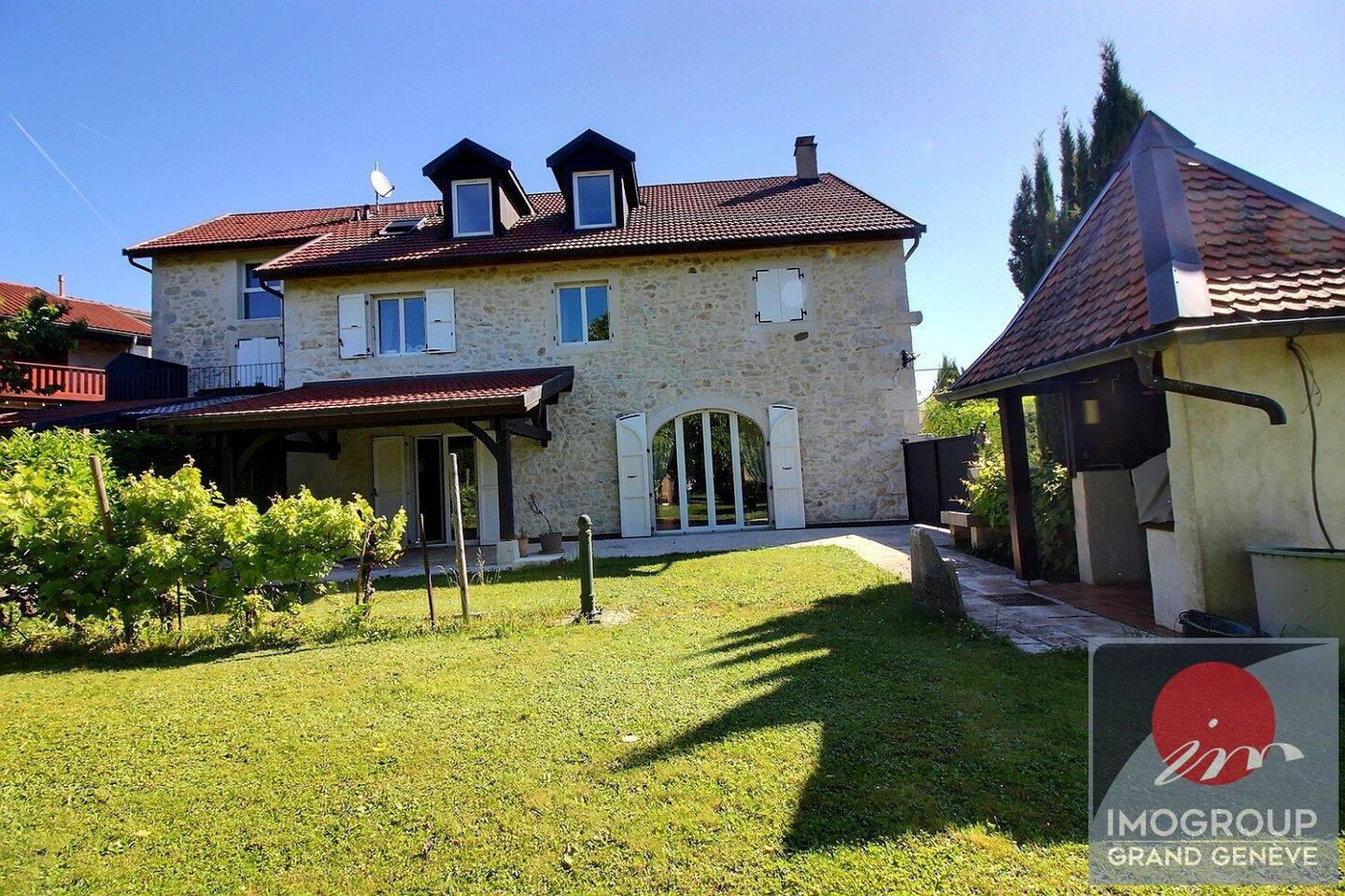 Maison à vendre, 439m², SAINT JEAN DE GONVILLE
