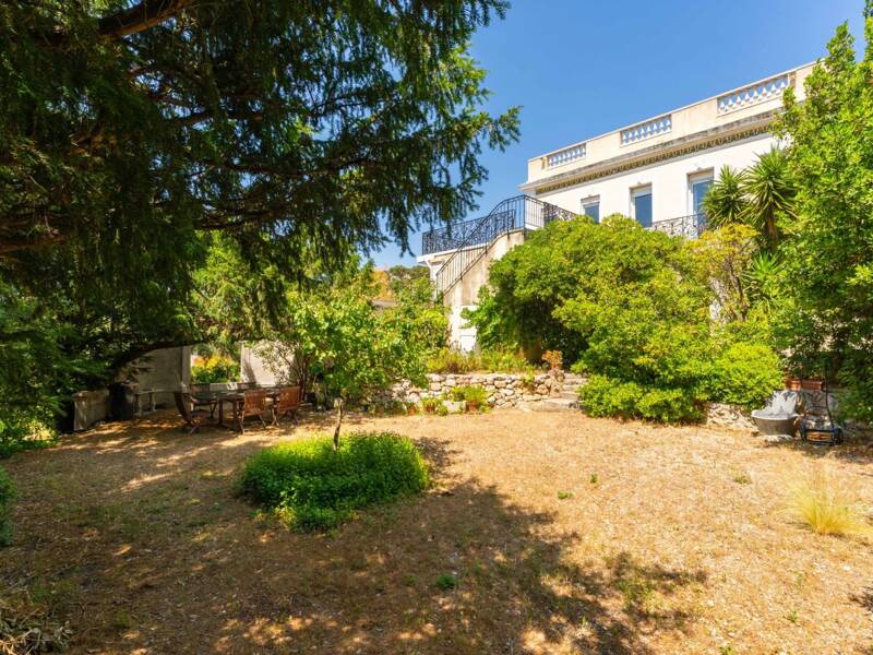 Maison à vendre, 141m², MARSEILLE 7E