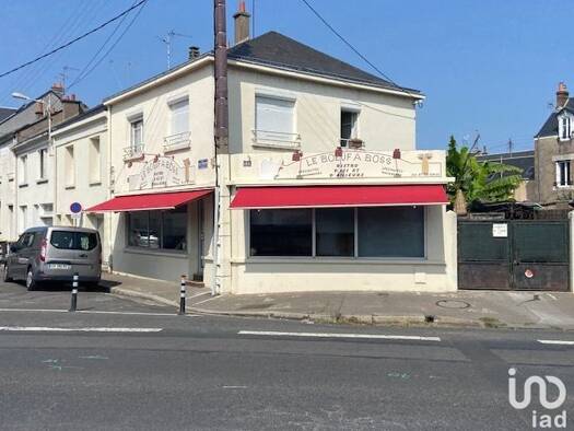 Local commercial à vendre 88 000 € 160 m² de surface de vente La Fuye Velpeau Tours 37000