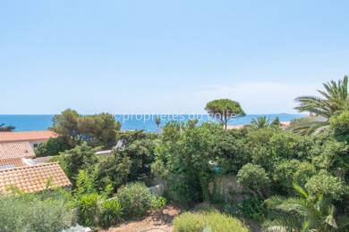 Maison à vendre 2 600 000 € 8 pièces 6 chambres 350 m² 1 174 m² de terrain Les Pierres Blanches Sete 34200