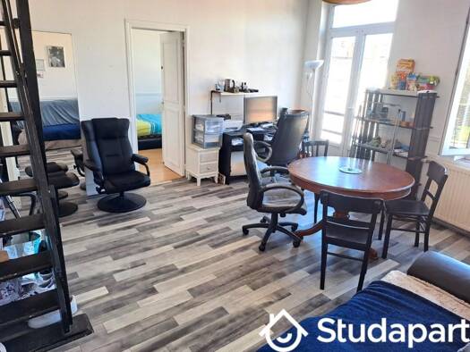 Colocation à louer 490 € 1 pièce 1 chambre 10 m² 2ème étage Faubourg de Béthune-Concorde Lille 59000
