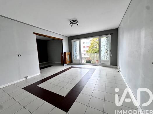 Appartement à vendre 172 900 € 4 pièces 3 chambres 68 m² Étage 2/7 Les Champs Thibaux Sartrouville 78500