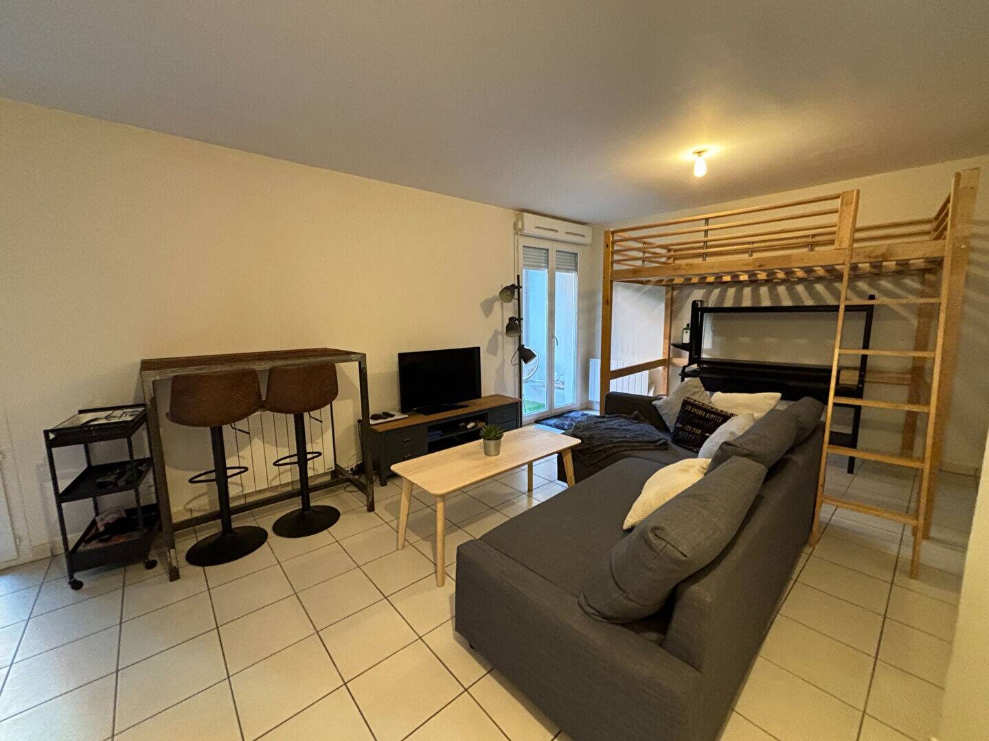 Maison à vendre, 31m², GREZIEU LA VARENNE