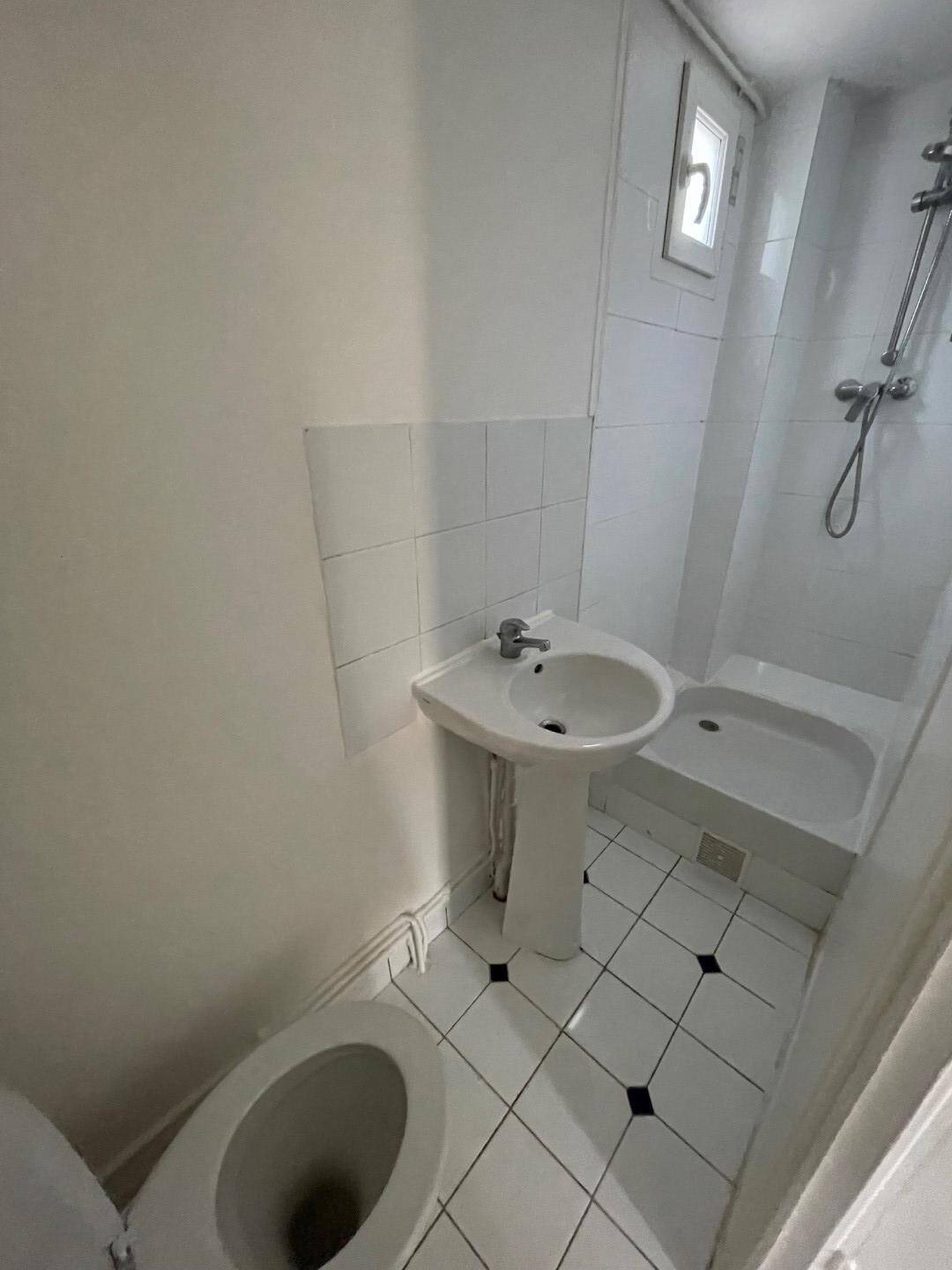 Maison à louer, 22m², NANTERRE