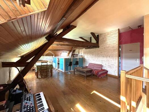 Duplex à vendre 129 500 € 4 pièces 2 chambres 81,76 m² Étage 1/1 Ouest Nogent-sur-Seine 10400