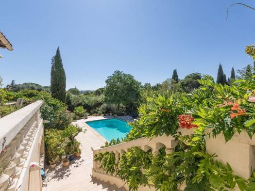Villa à vendre 792 000 € 6 pièces 4 chambres 220 m² 2 388 m² de terrain Canet 34800