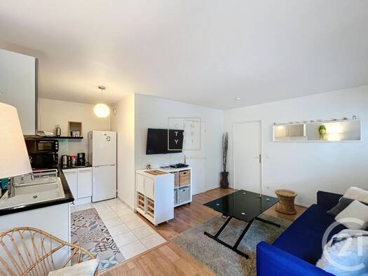 Appartement à vendre 215 000 € 2 pièces 1 chambre 40,66 m² 1er étage Bussy-Saint-Georges 77600