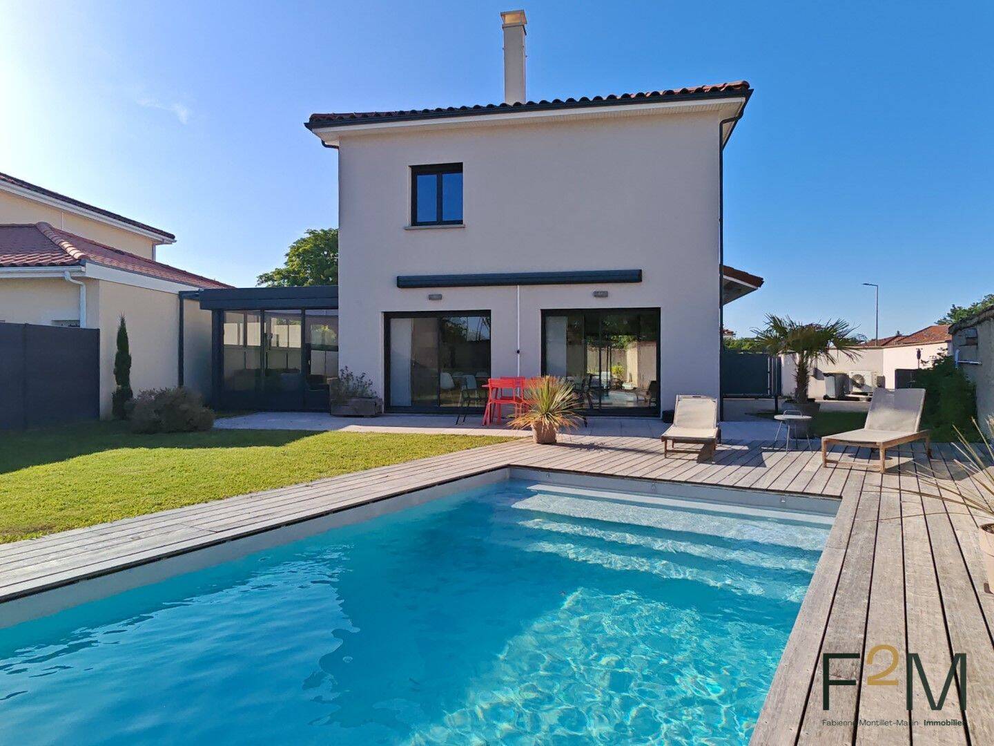 Maison à louer, 118m², SAINTE CONSORCE
