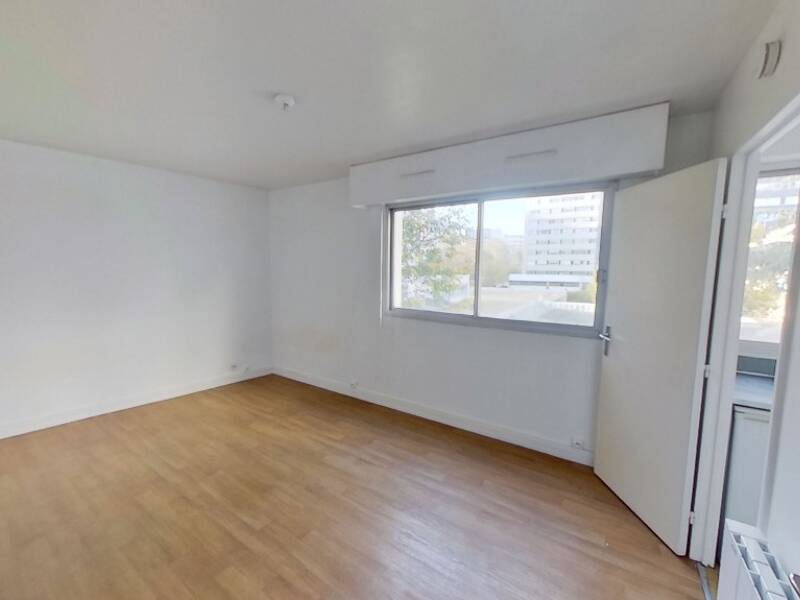 Maison à louer, 21m², COURBEVOIE