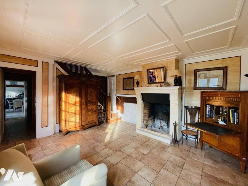 Maison à vendre, 282m², OINVILLE SUR MONTCIENT