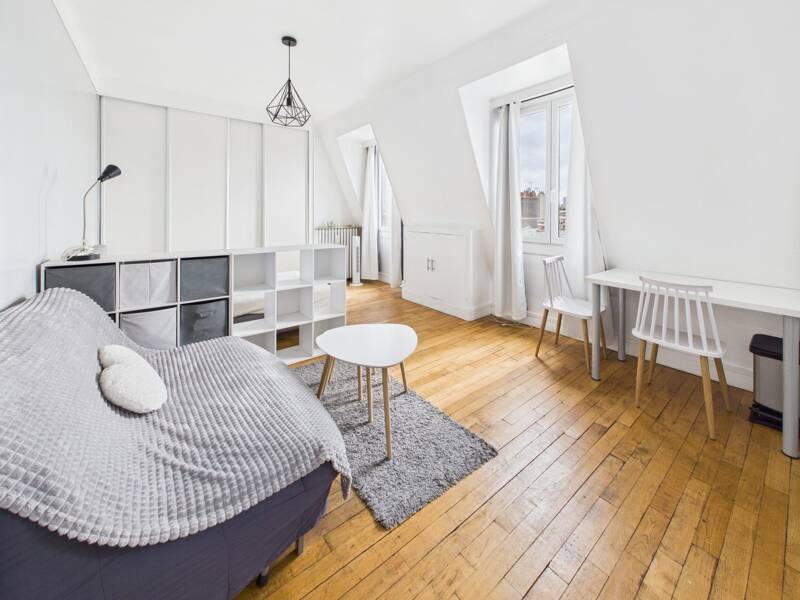 Maison à louer, 22m², PARIS 16E