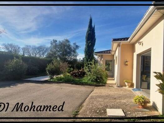 Maison de plain-pied à vendre 388 900 € 6 pièces 4 chambres 159 m² 3 768 m² de terrain Eysses Villeneuve-sur-Lot 47300