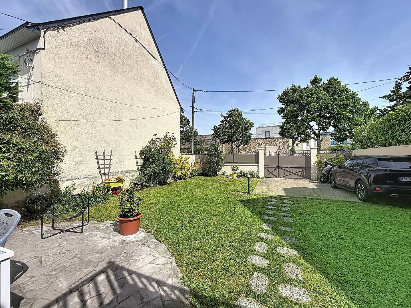 Maison à vendre, 80m², SAINT MAUR DES FOSSES