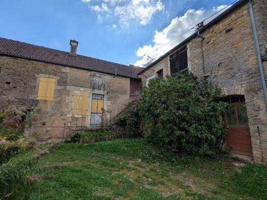 Maison à vendre 75 000 € 4 pièces 2 chambres 89 m² 687 m² de terrain Santigny 89420
