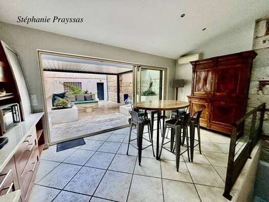 Maison à vendre 449 000 € 8 pièces 5 chambres 225 m² 50 m² de terrain Centre Technique Municipal-Centre de Loisirs Jules Ferry Agen 47000