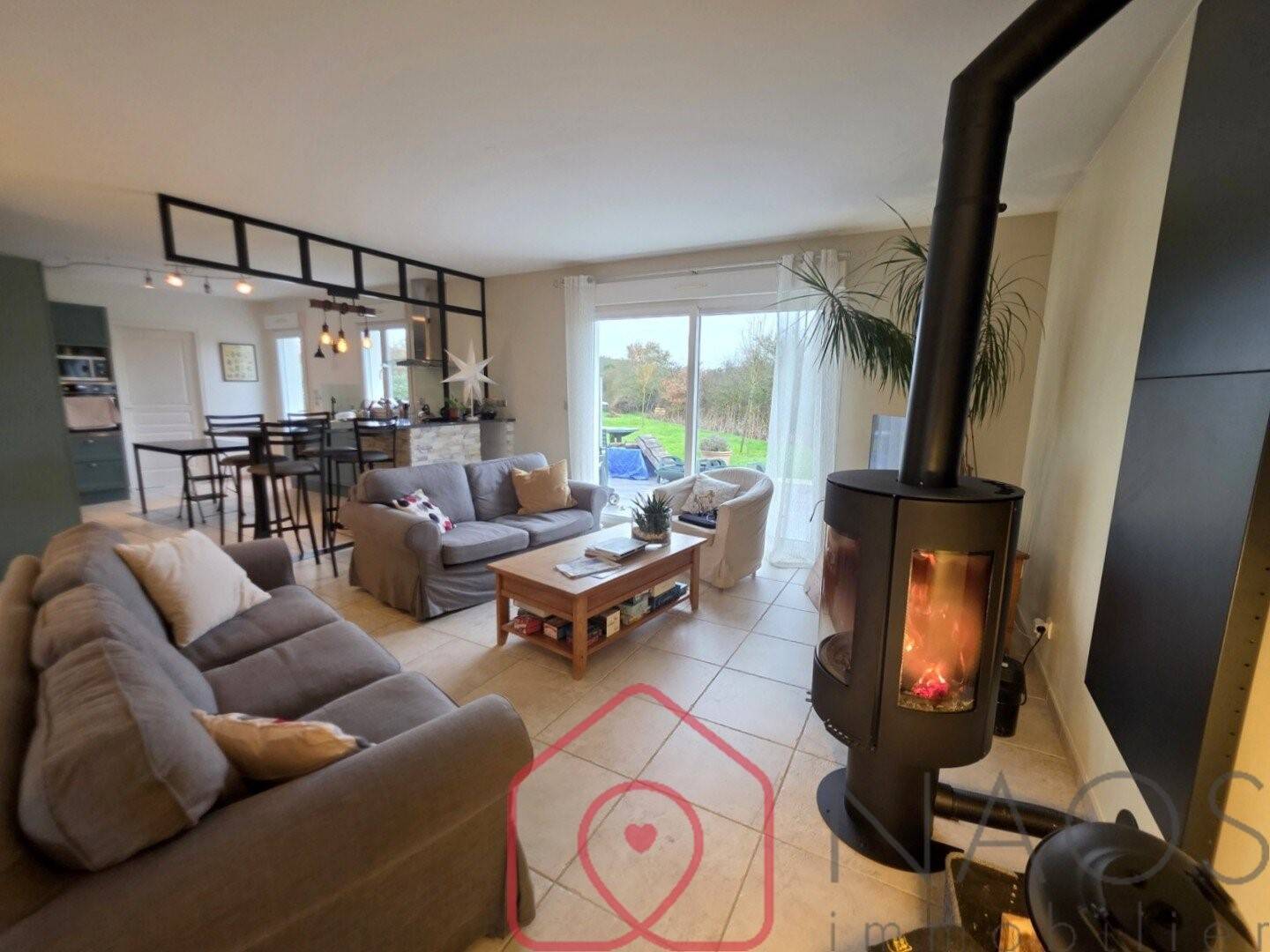 Maison à vendre, 181m², SAINT MARTIN D'ABBAT