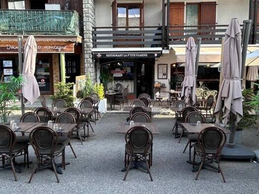 Restaurant à vendre Fonds de commerce 315 000 € 90 m² d'espace de restauration Samoëns Centre Samoëns 74340