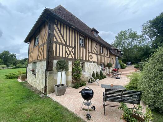 Maison à vendre 892 500 € 10 pièces 1 chambre 211 m² Saint-Désir 14100