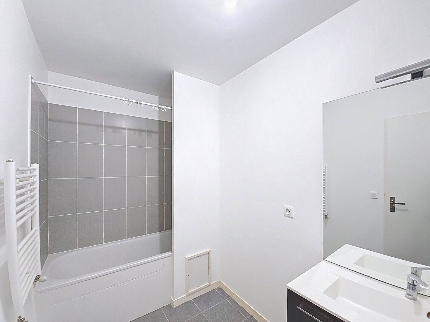 Maison à vendre, 39m², LORMONT