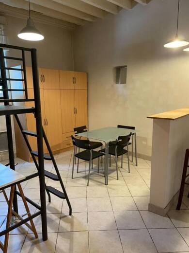 Appartement à louer 590 € 1 pièce 30 m² Centre Écully 69130