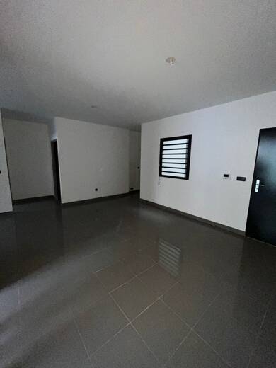 Appartement à vendre - Neuf 210 000 € 3 pièces 2 chambres 68 m² Étage 3/5 Sainte-Clotilde Sainte Clotilde 97490