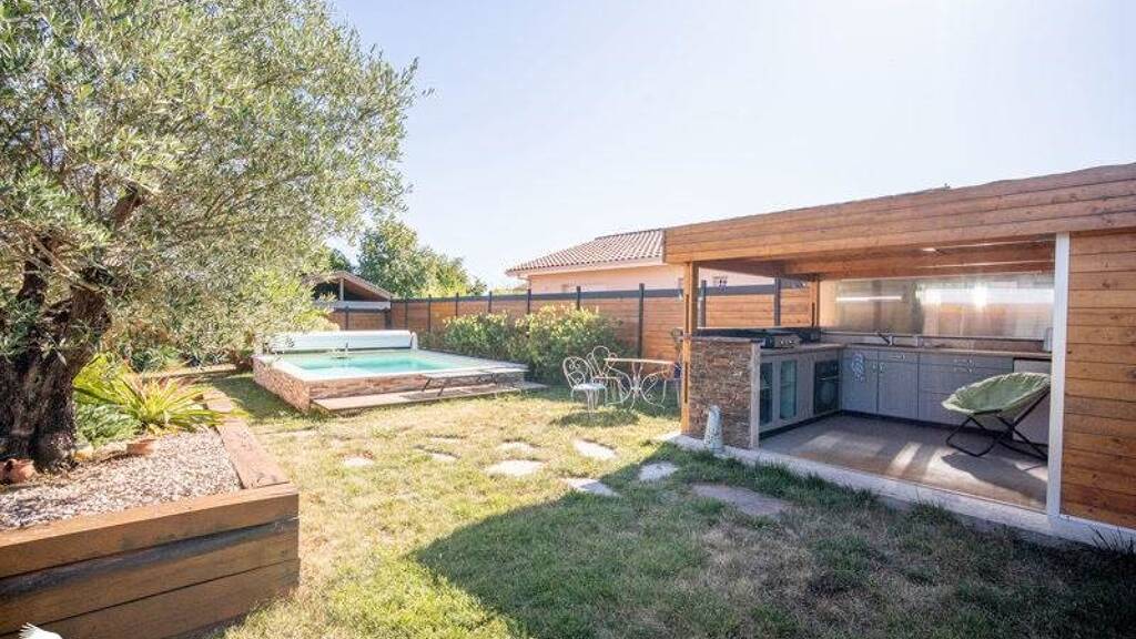 Maison à vendre 369 600 € 5 pièces 4 chambres 138 m² 738 m² de terrain Mairie-Albine St Paul les Dax 40990