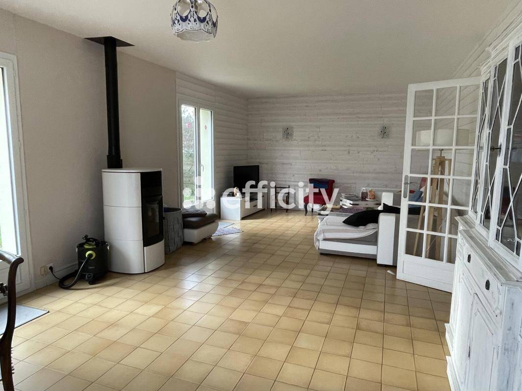 Maison à vendre, 112m², SURGERES