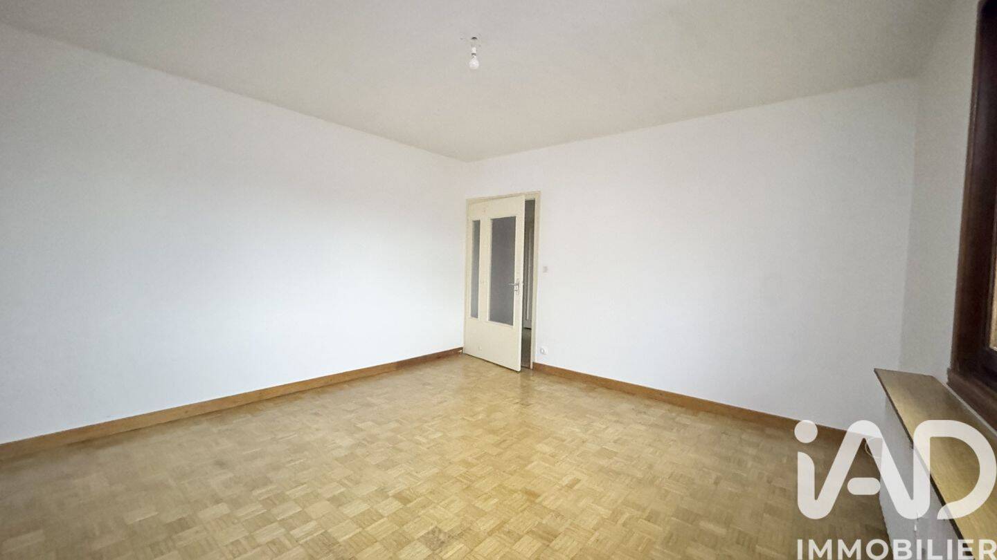 Maison à louer, 52m², SAINT PIERRE EN FAUCIGNY