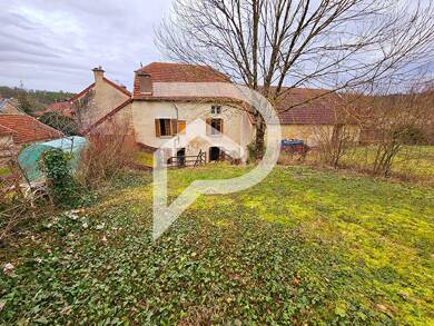 Maison à vendre 69 600 € 6 pièces 5 chambres 149 m² 597 m² de terrain Bar sur Seine 10110