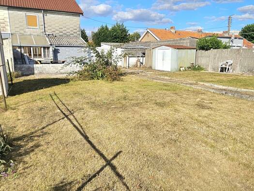 Maison à vendre 78 500 € 4 pièces 3 chambres 70 m² 464 m² de terrain Vallourec Aulnoye-Aymeries 59620