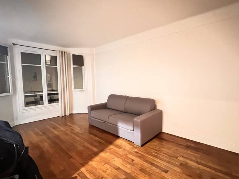 Maison à louer, 26m², PARIS 14E