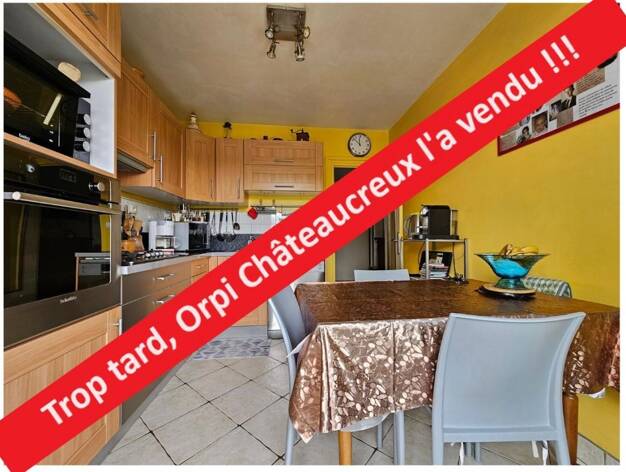 Appartement à vendre 49 500 € 3 pièces 2 chambres 59,9 m² Étage 8/9 Le Bernay-Valfuret-La Rivière Saint-Étienne 42100