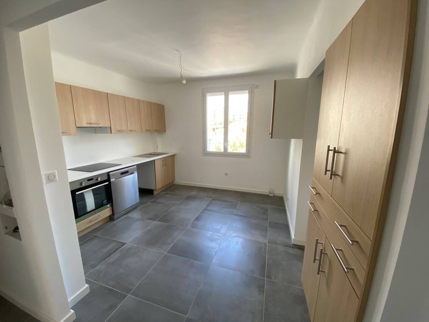 Maison à louer, 78m², AJACCIO