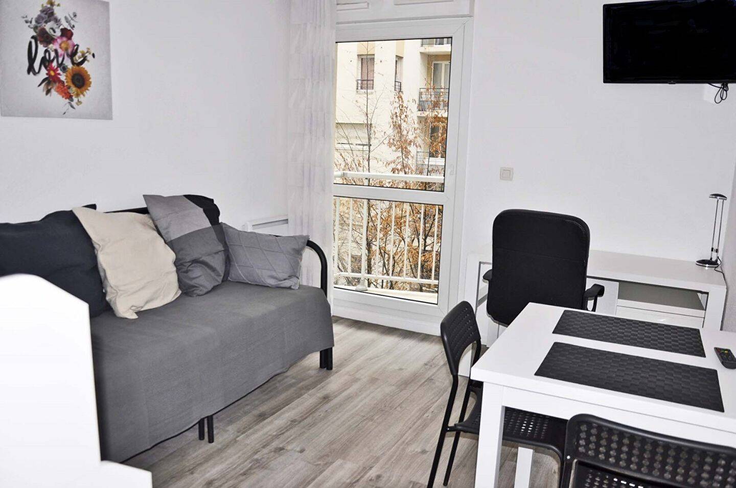 Maison à louer, 17m², COURBEVOIE