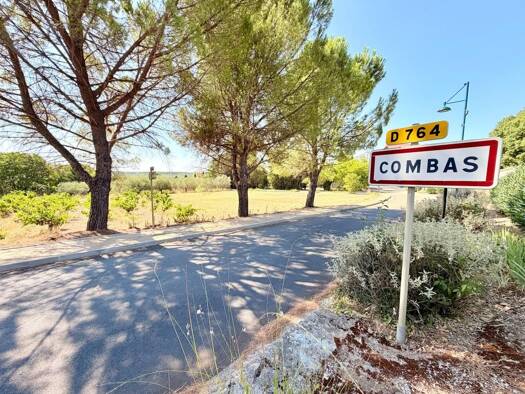 Terrain constructible à vendre 122 000 € 600 m² de terrain Combas 30250