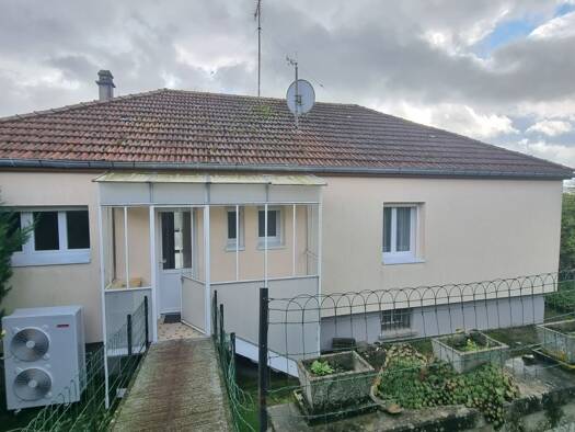 Maison à vendre 167 000 € 5 pièces 4 chambres 90 m² 1 605 m² de terrain Lubécourt 57170