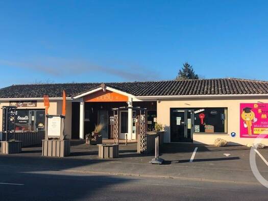 Immeuble à vendre 255 000 € Saint-Vivien-de-Médoc 33590