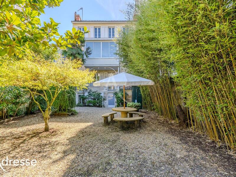 Maison à vendre, 335m², BORDEAUX