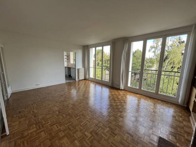 Appartement à louer 2 050 € 4 pièces 3 chambres 92 m² 1er étage Brimont Chatou 78400