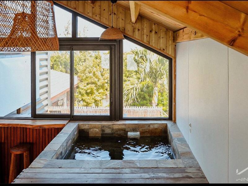 Maison à vendre, 408m², LES TROIS BASSINS