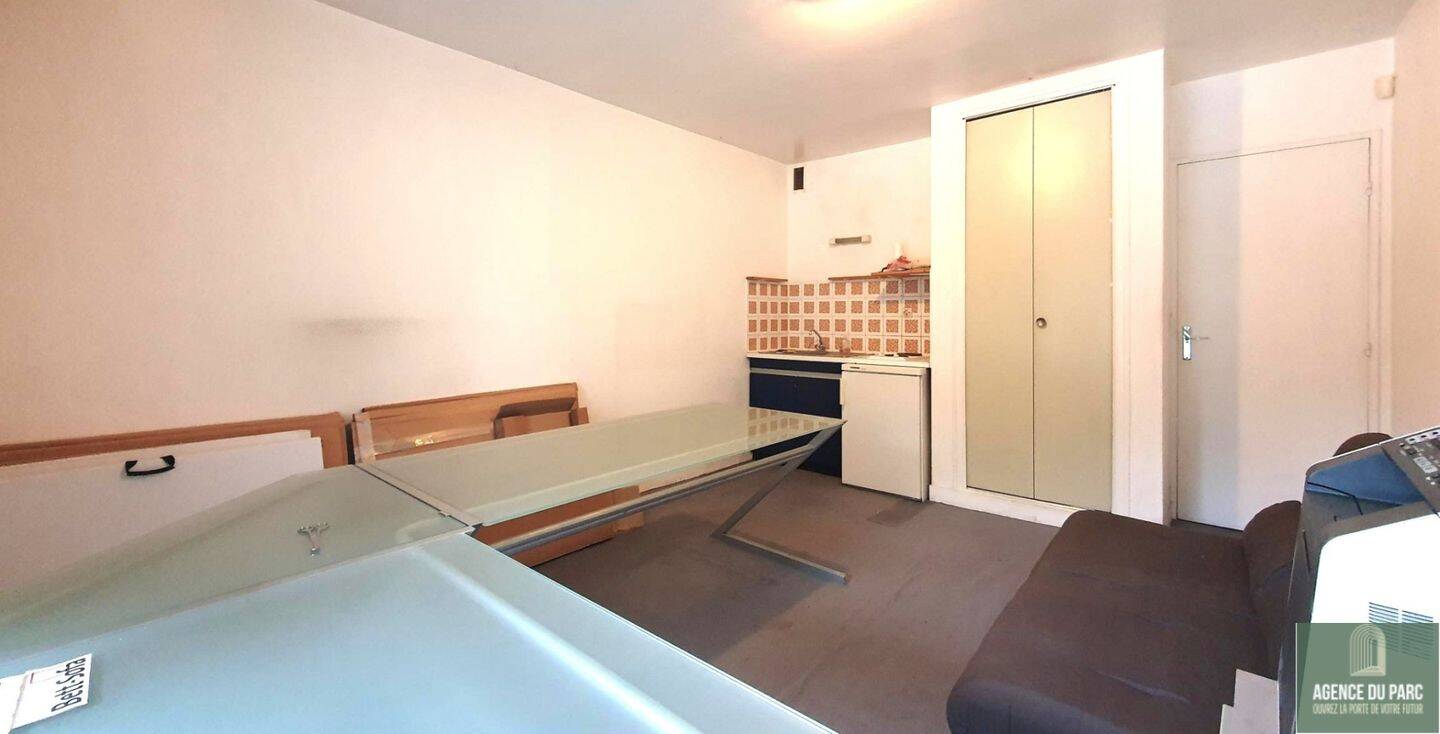 Maison à vendre, 21m², SEVRES