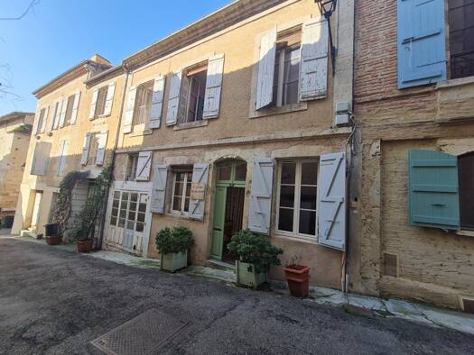 Maison de ville à vendre 220 000 € 7 pièces 3 chambres 114 m² Lectoure 32700